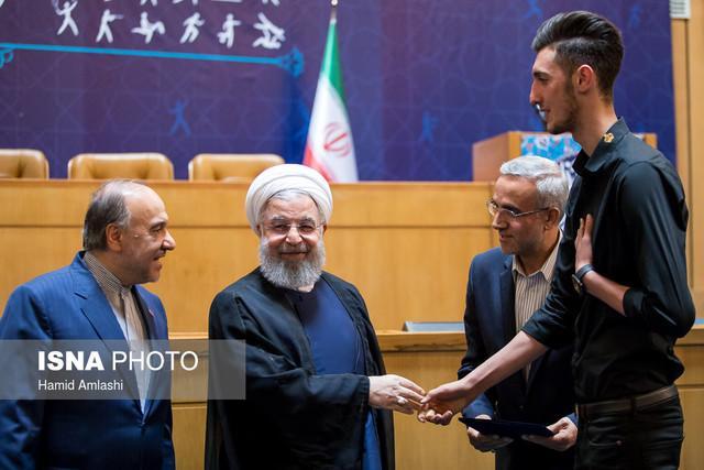 برگزاری مراسم تجلیل از مدال آوران با حصور رئیس جمهور در پایان سال برگزاری مراسم تجلیل از مدال آوران با حصور رئیس جمهور در خاتمه سال