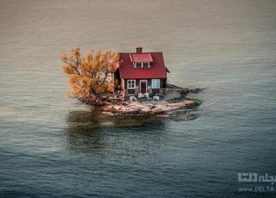 جزیره ای با گنجایش یک خانه و یک درخت!