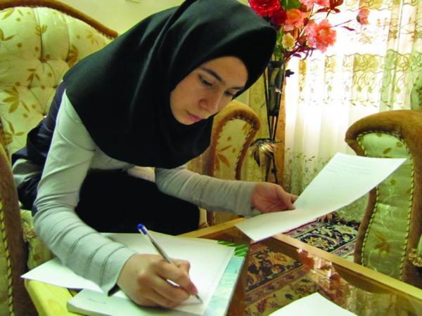 قوی ترین حافظه ایران را چه کسی دارد؟ ، حافظه باور نکردنی یک دختر اهل خمین!